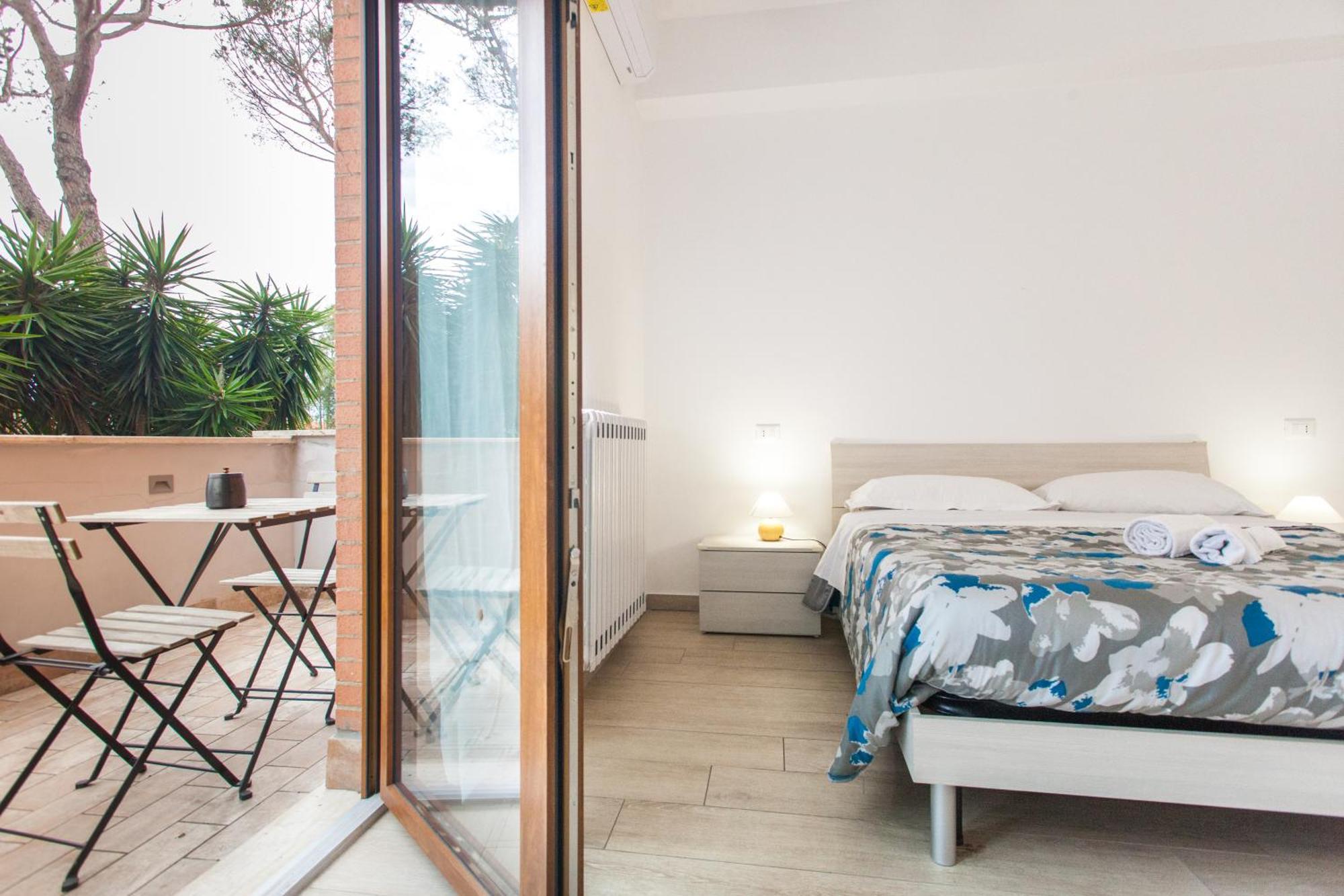 Alloggio Turistico A Casa Di Paoletto Φιουμιτσίνο Εξωτερικό φωτογραφία